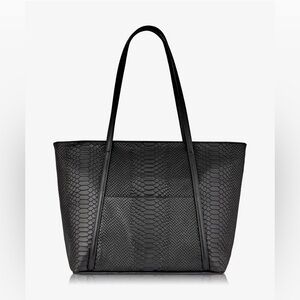 Black Jessica Gigi New York Zip Top Tote Bag